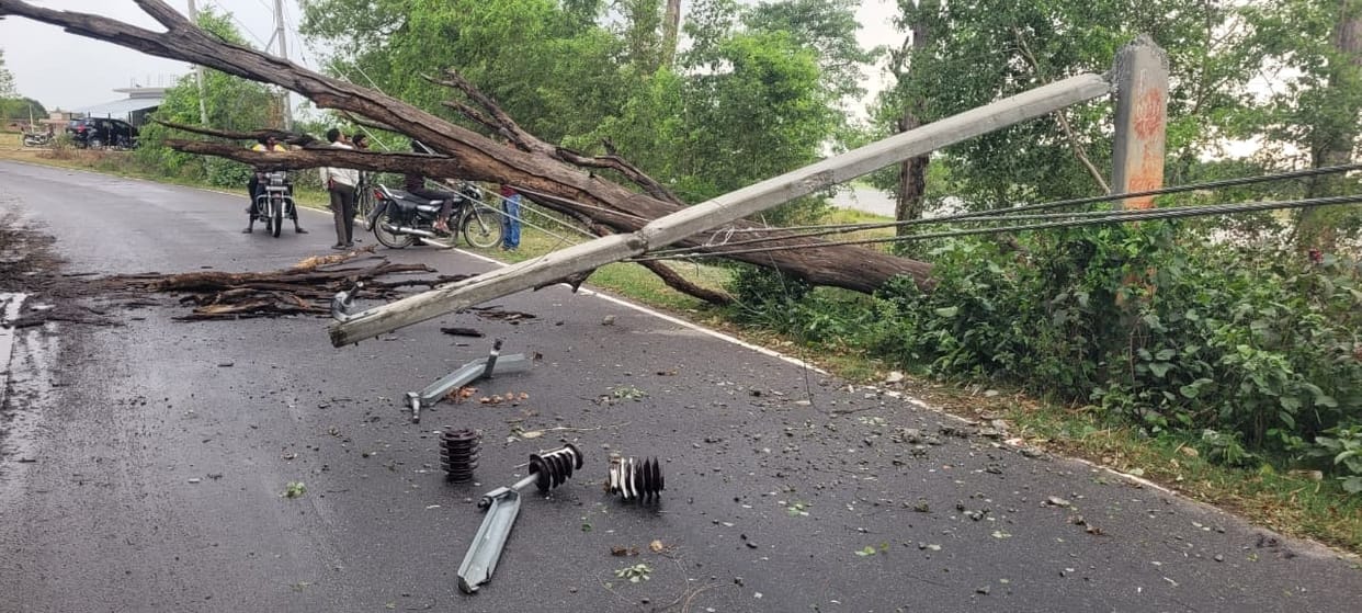 A strong storm blew out the electricity