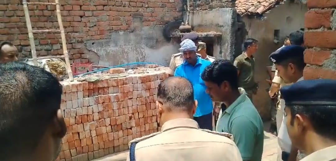 pending wages dispute youth killed in gaya brother seriously injured today bihar news