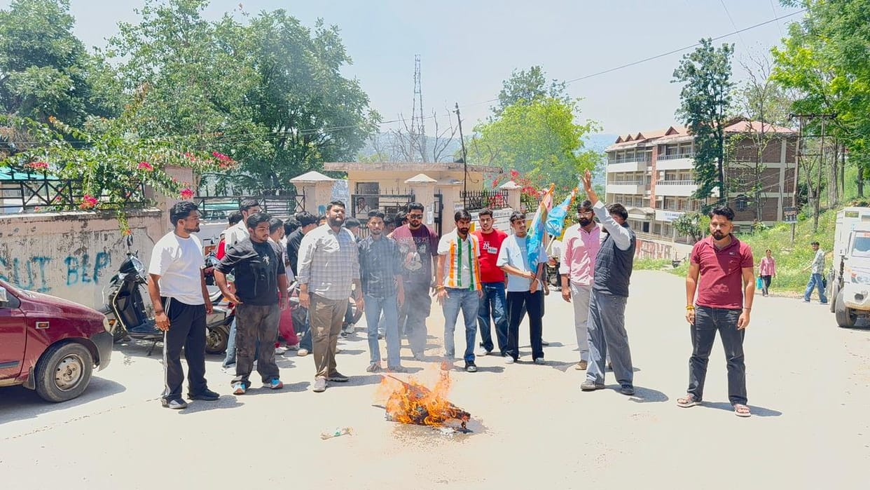 NSUI protests over NEET paper leak