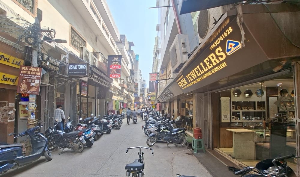 Shining showrooms, empty shops,  now the sound of silence in the bullion market