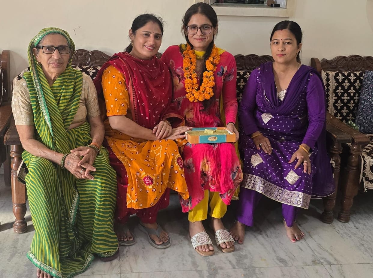Himanshi wants to become an engineer