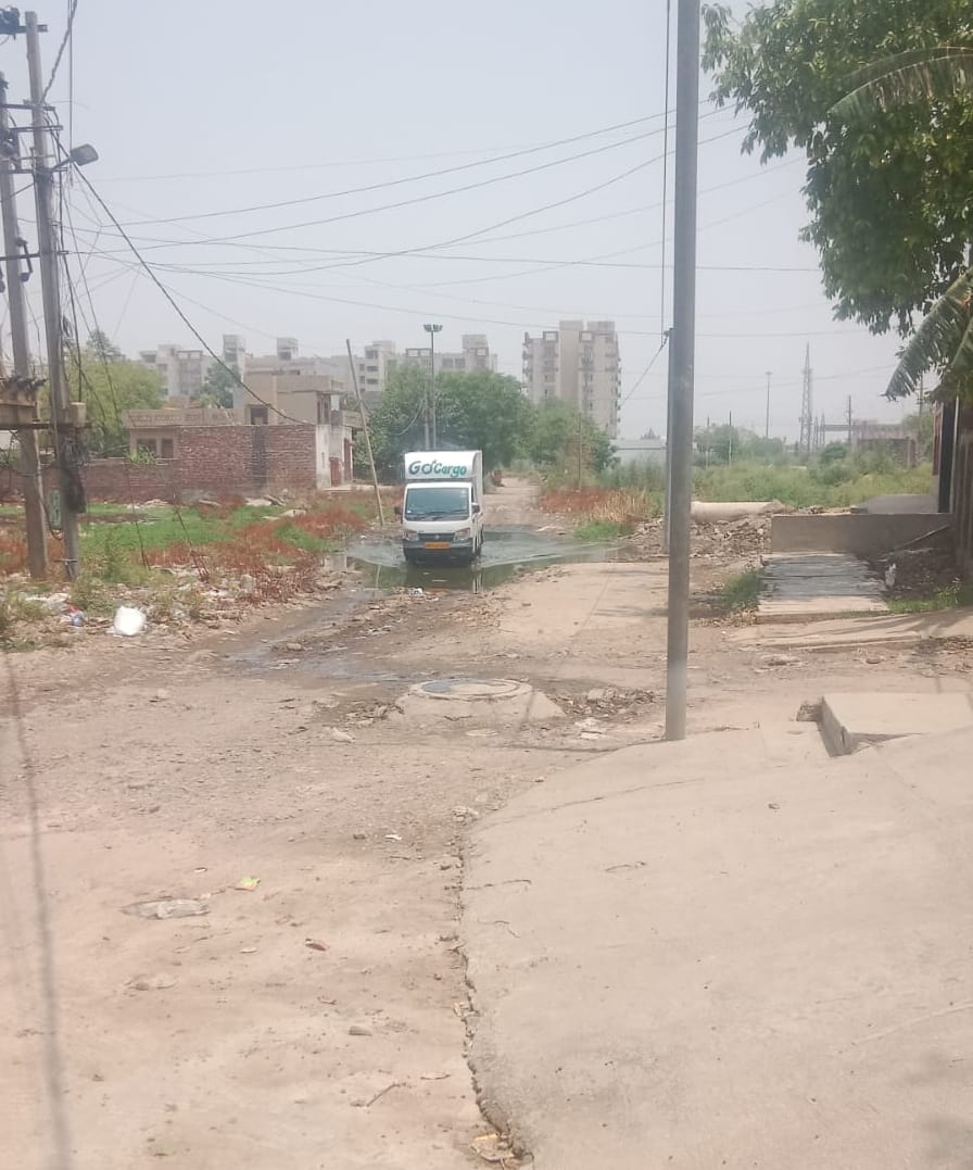 HSVP allotted plots before land acquisition was complete