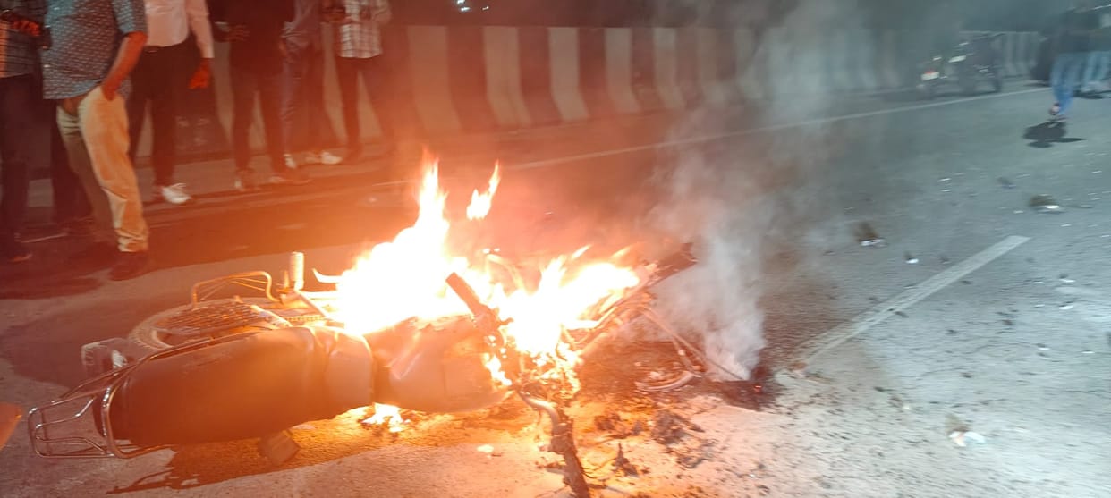 Bike Catches Fire on Highway; Rider Burnt to Death