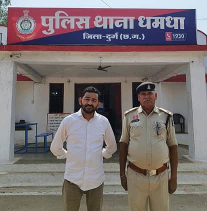 Durg Hotel Owner Arrested for Obstructing Census Duty