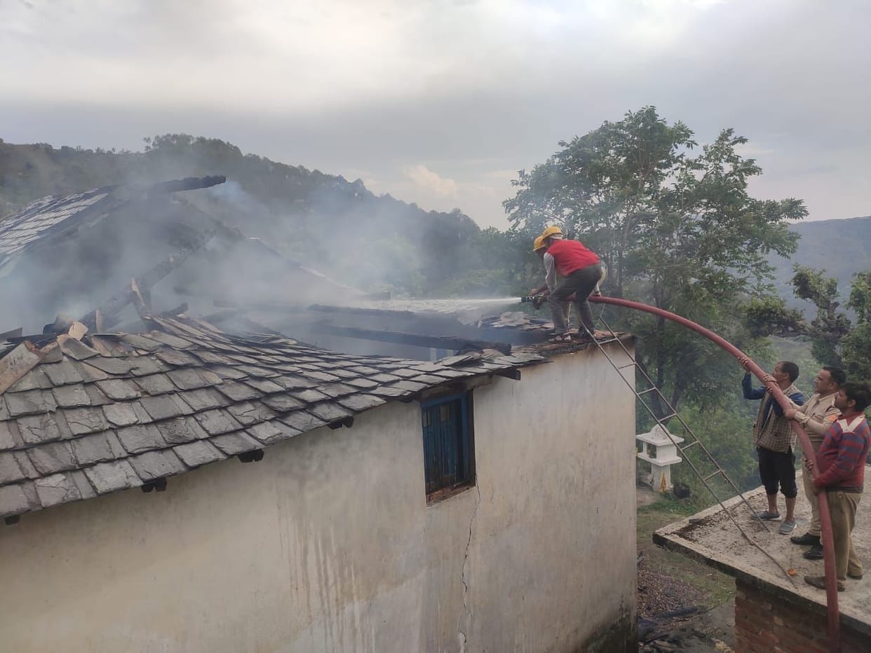 Four rooms of a two-storey house in Galu reduced to ashes, two people rescued safely