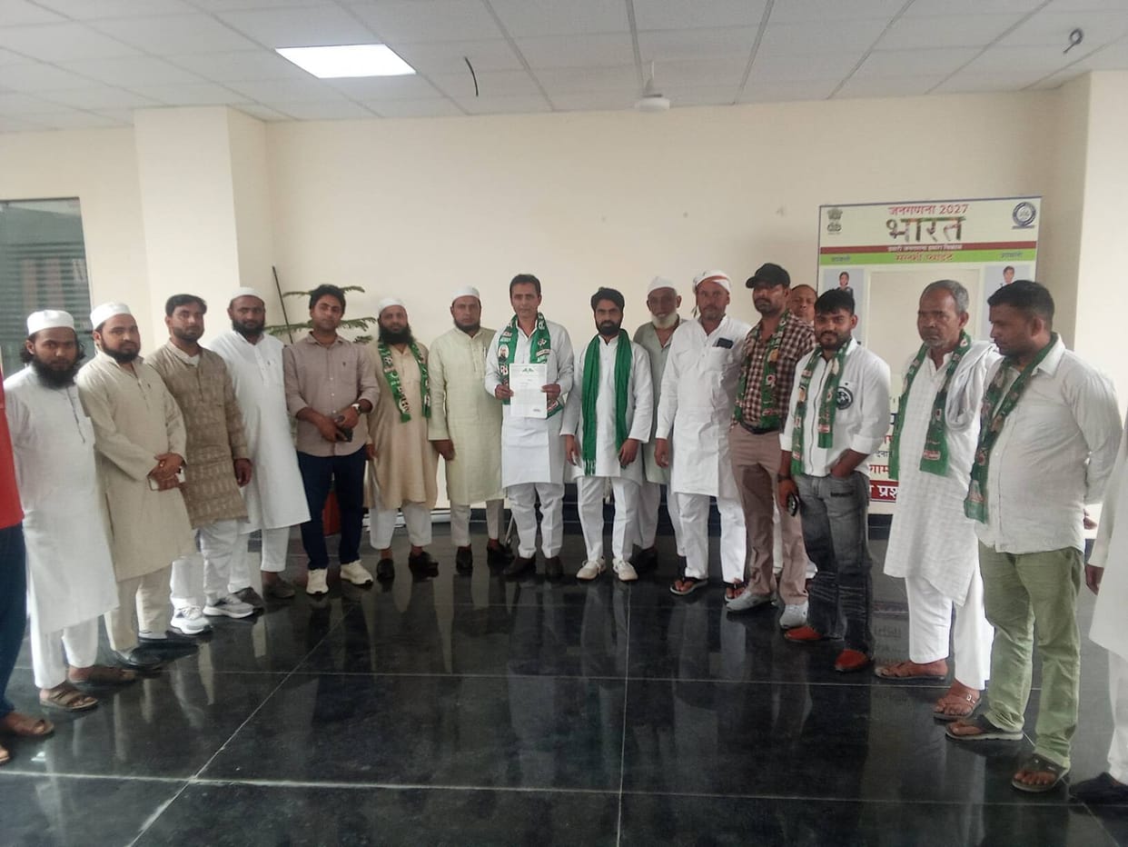 Workers got angry after AIMIM was called a terrorist organization.