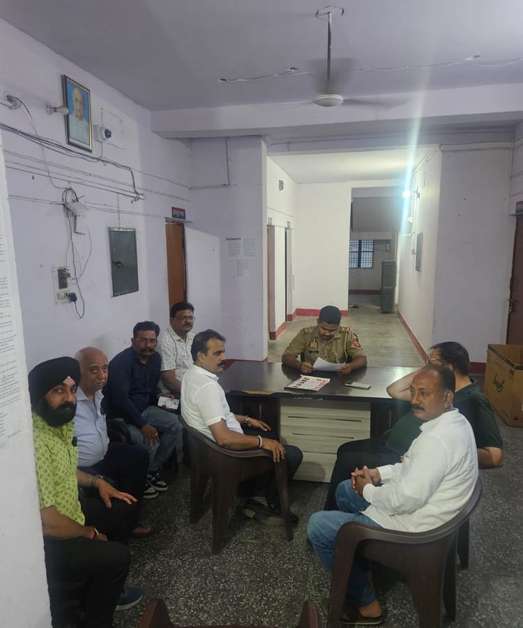 Uproar Over Medical Store Closure Poster - Agra News - Agra News:मेडिकल ...