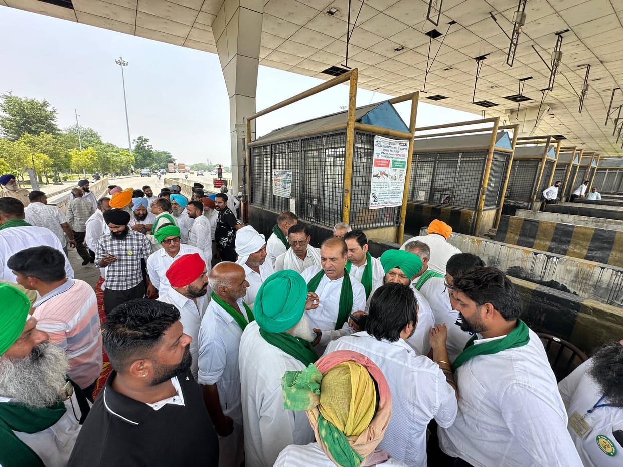Farmers expressed their protest by staging a sit-in at the Milk Majra toll plaza