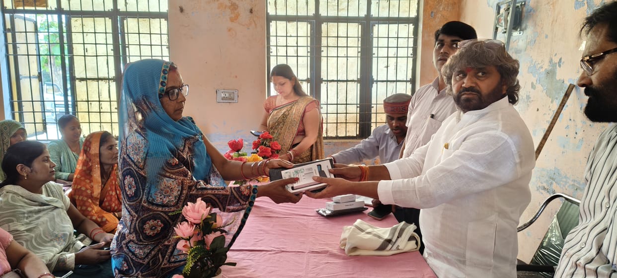Distribution of smart phones to Anganwadi workers