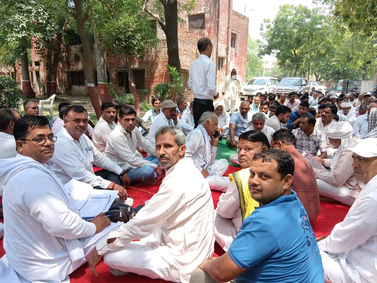 Protest against handing over rural water supply to panchayats