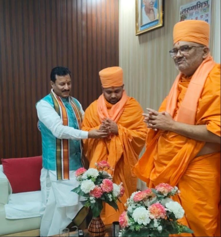 Sanskrit University is not only a centre of education, it is a living abode of oriental learning.