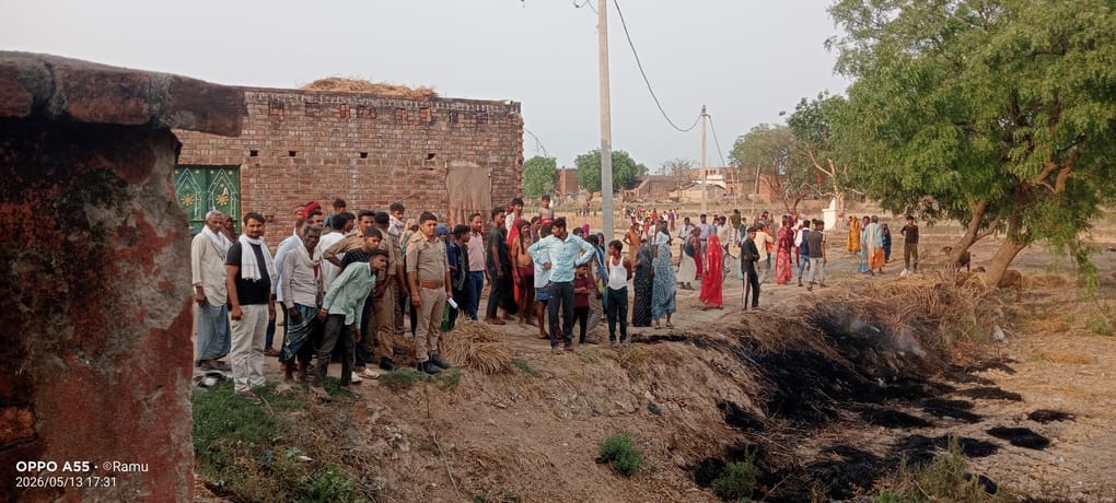A fierce fire engulfed the village amid a strong storm, burning 12 houses to ashes.
