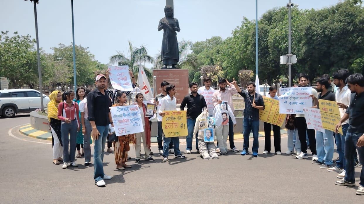 Students protested and burnt an effigy at MDU.