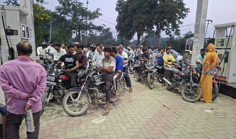 Queues at petrol pumps again, diesel and petrol running out at many places