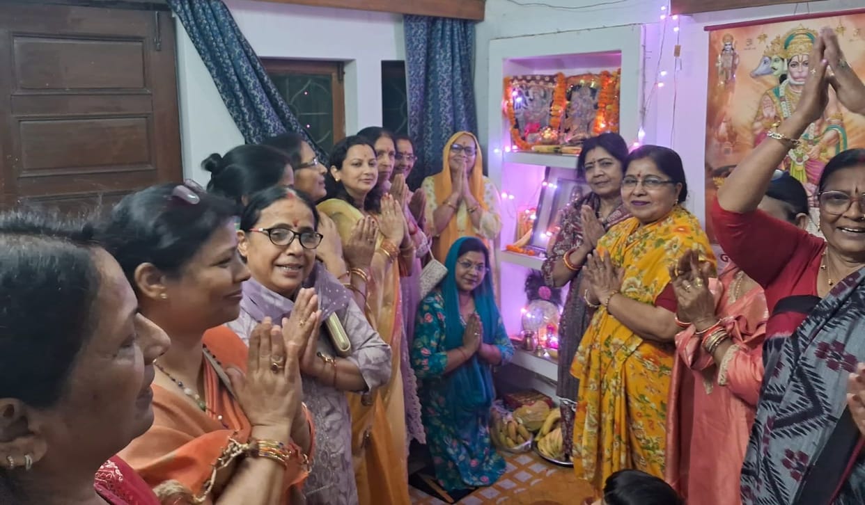 Devotees recited the Sundarkand.