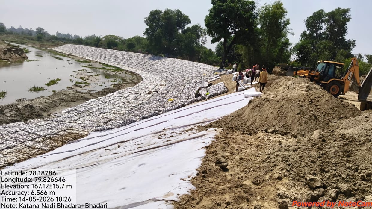 Anti-erosion work intensified to save Bhadara and Bhadari villages from floods