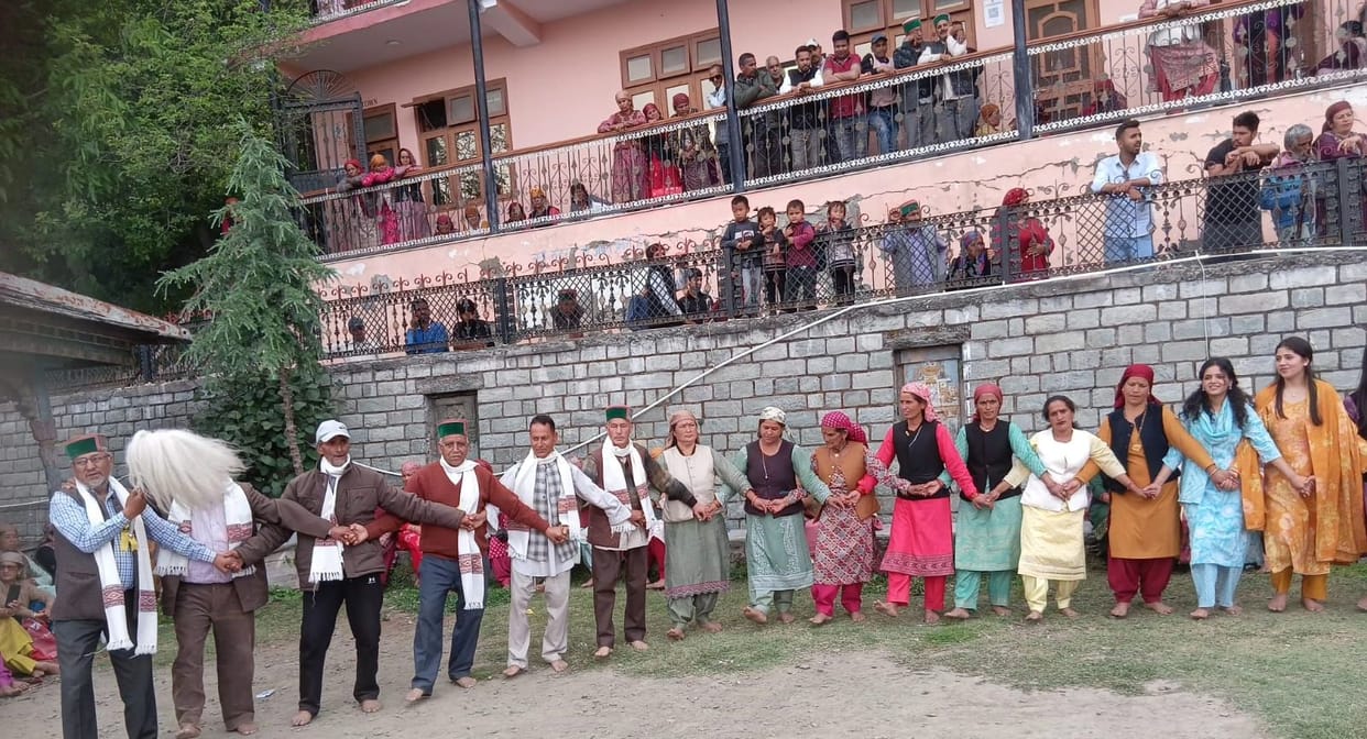 Folk artists created a stir at the Birshi fair in Dansa
