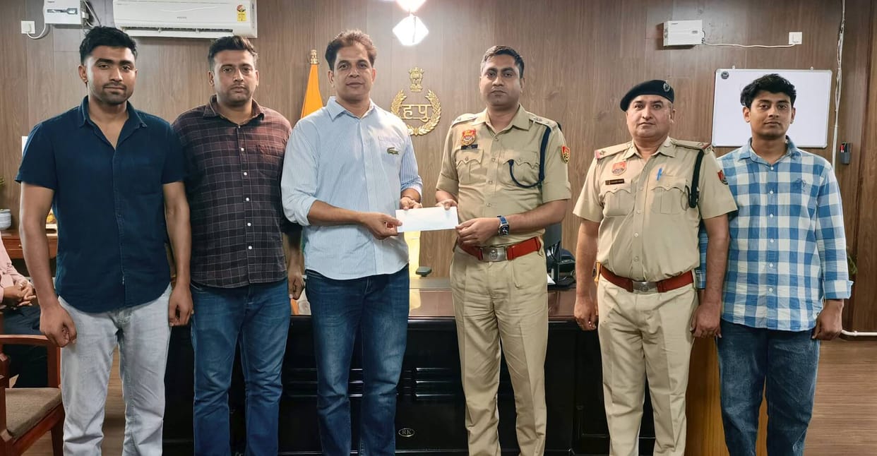 SP Rewards 11 Police Personnel