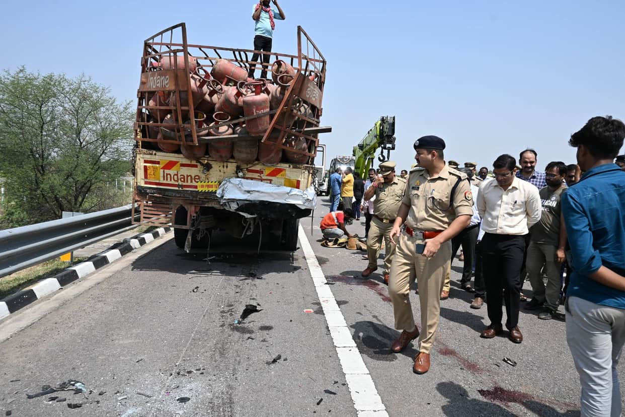 Nap of death: Four lives were not saved despite the airbags opening.