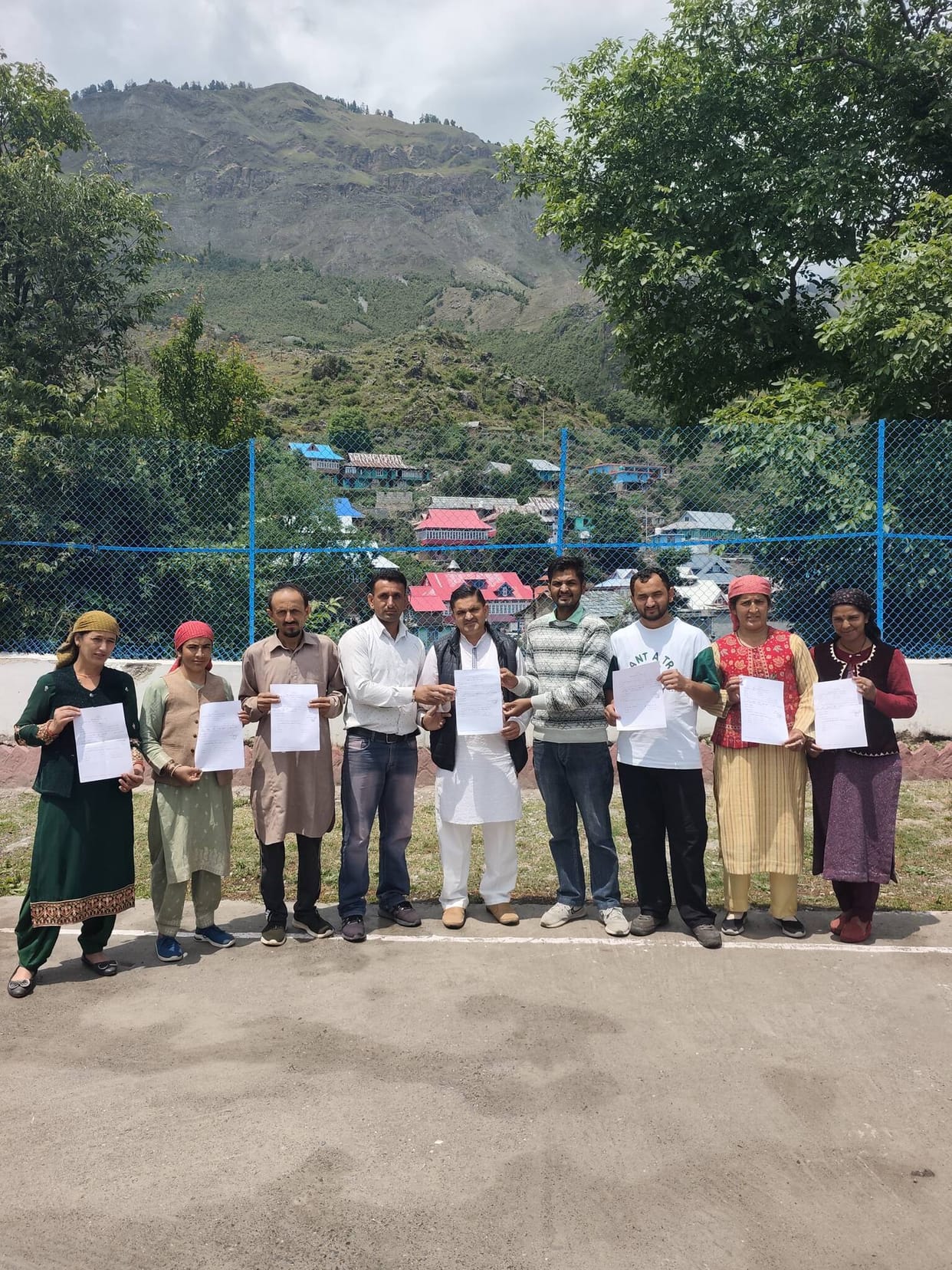The decision to elect the Churayan-Dak Sharad Panchayat unopposed