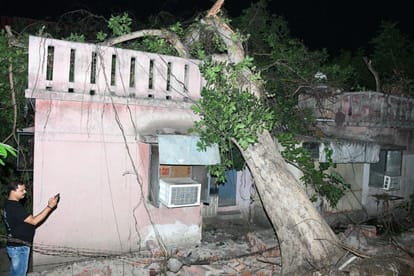 A tree fell on the Indiranagar fire station, damaging four houses.