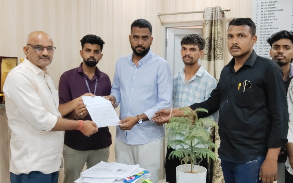 Students submitted a memorandum demanding the start of MA Geography classes.