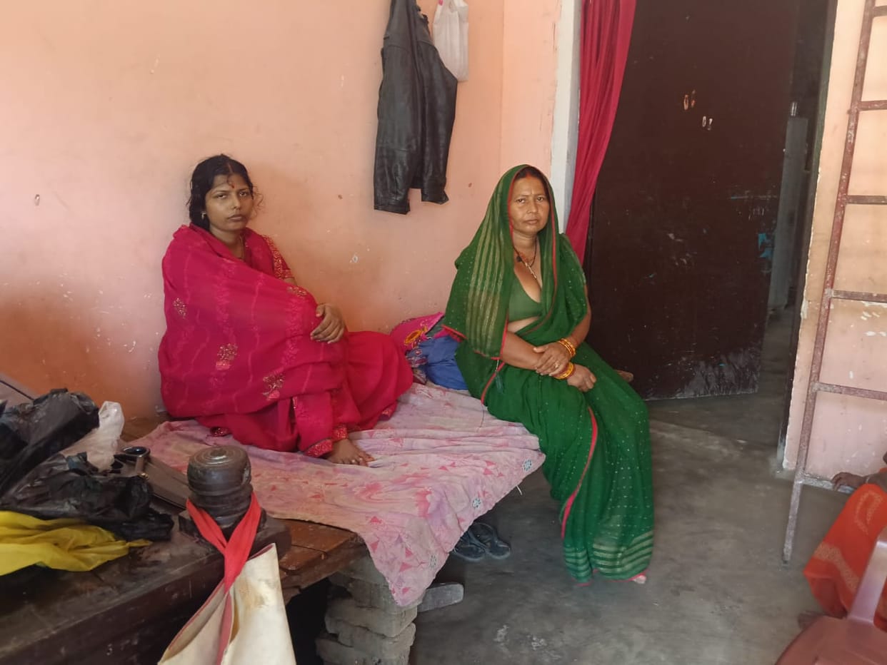 Jitendra was pressuring his sister-in-law to marry him.