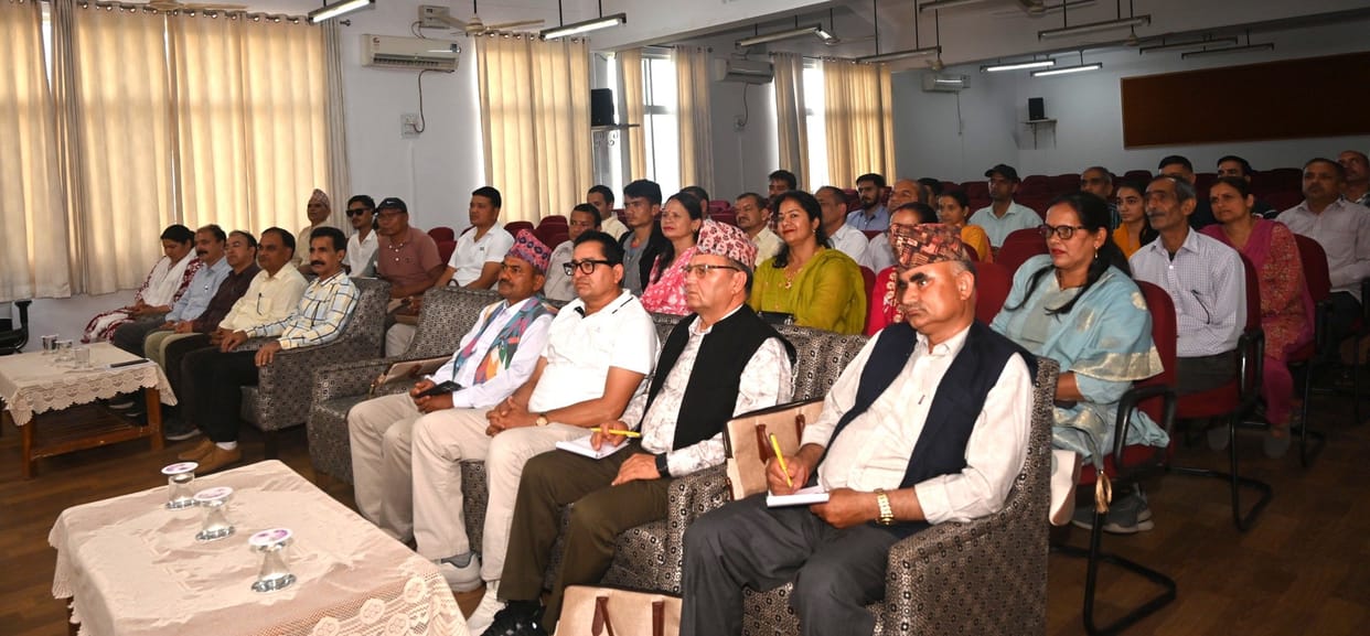 Nepali farmers learn modern techniques of royal jelly and queen bee farming