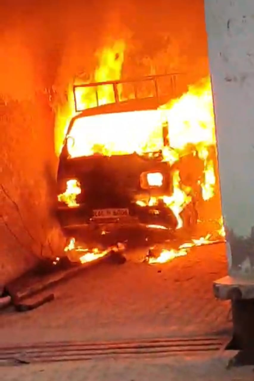 House caught fire due to short circuit