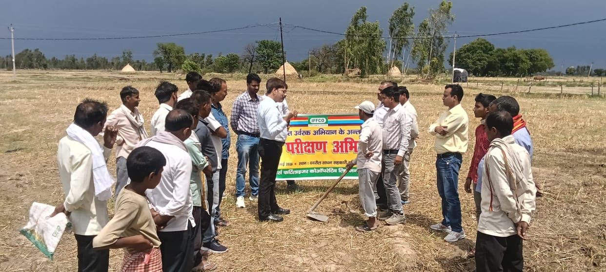 Farmers were apprised of the benefits of soil testing and nano-fertilizers.