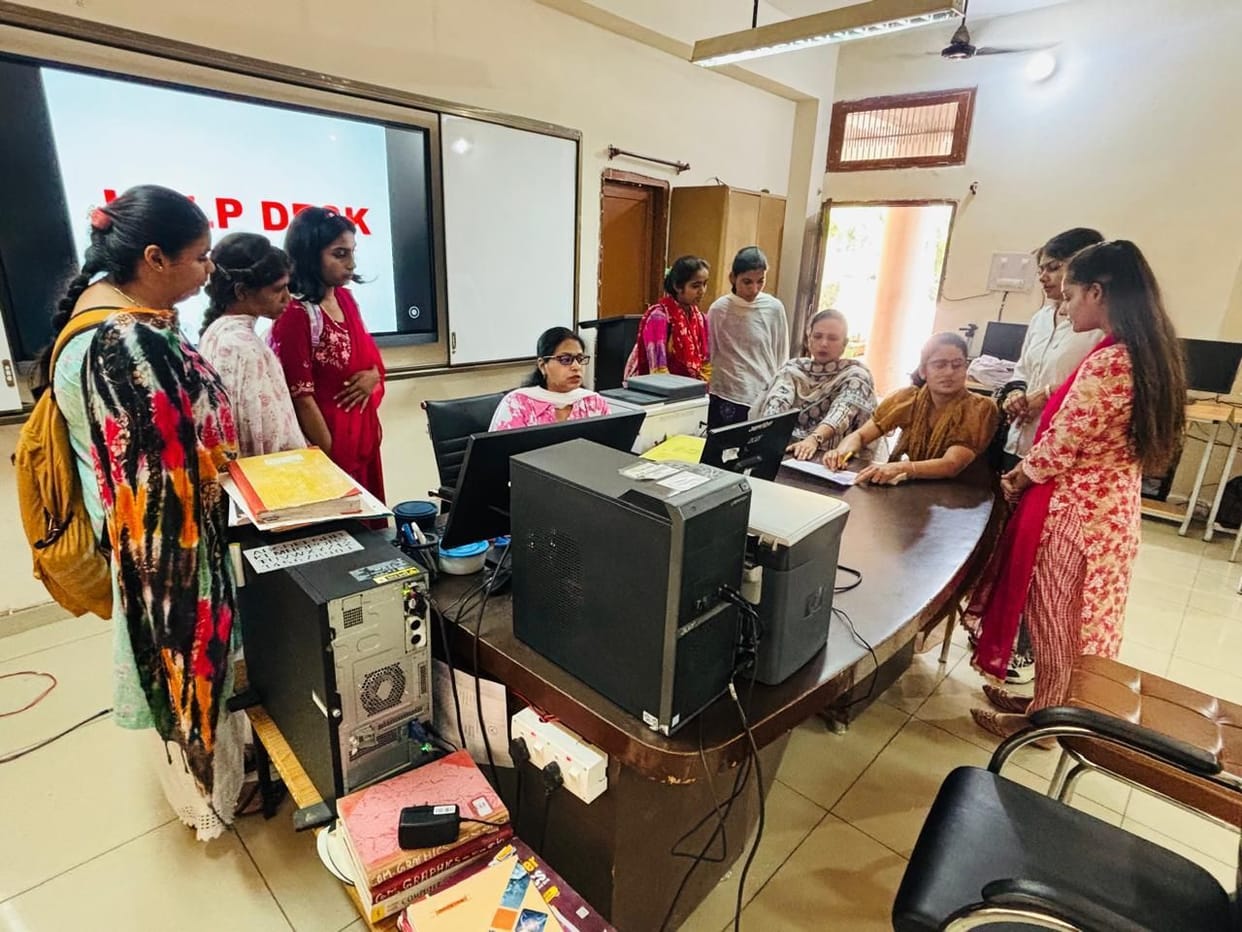 Meritorious female students will receive free admission at Hindu Kanya College.