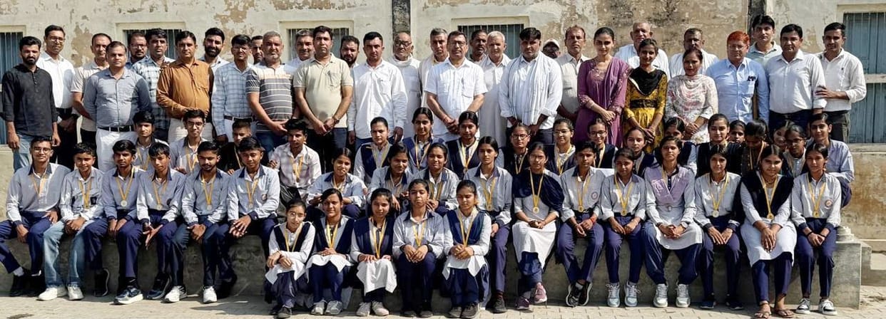 The Government School, Kabraccha, achieved excellent results.