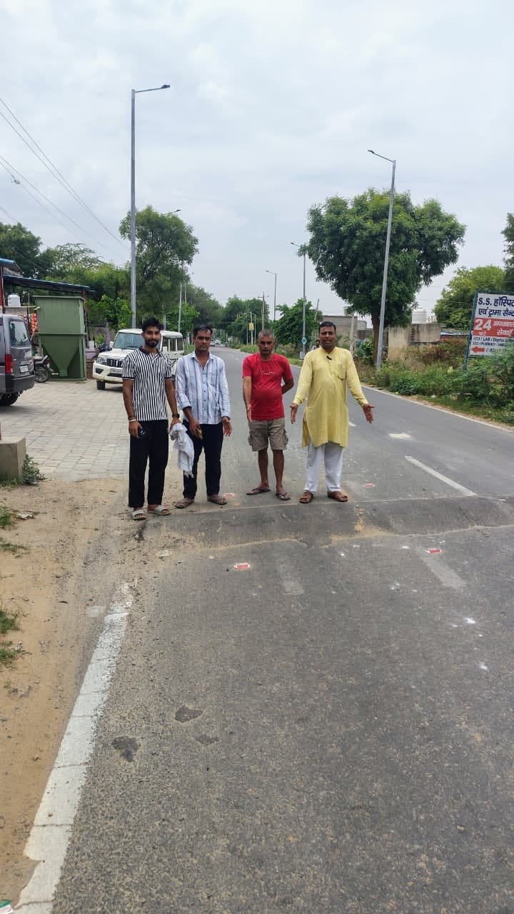 The risk of accidents is rising due to speed breakers without indicators.