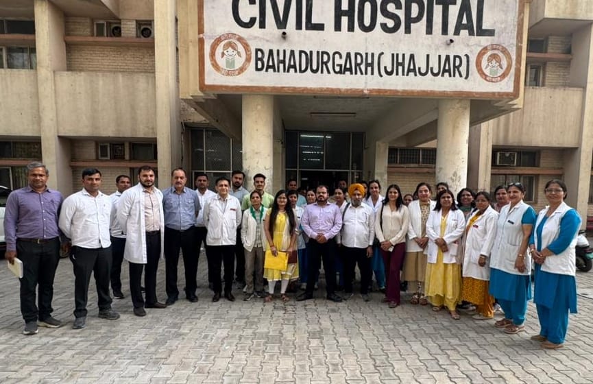 The team of the Union Health Ministry visited the hospital