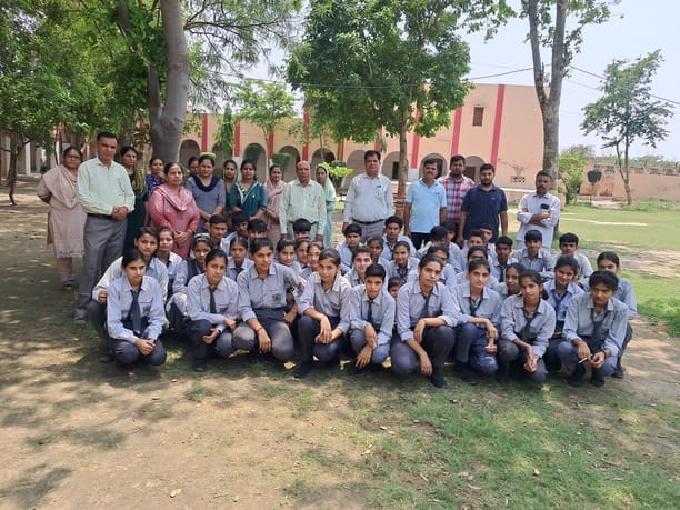 Meritorious children welcomed in Katwal