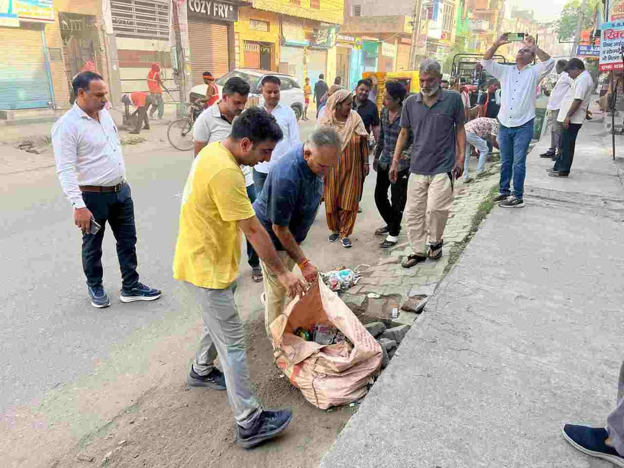 The goal is to make the city the cleanest on the lines of Indore: Rajiv Jain