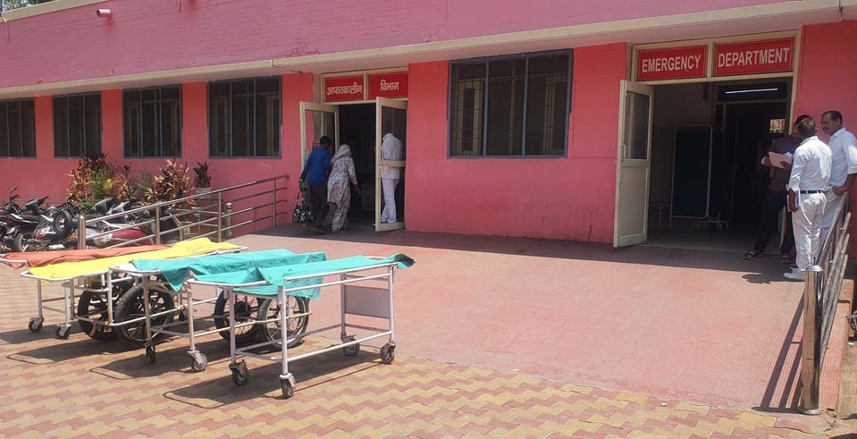 Ward fans are switched on, stretchers are kept outside the emergency