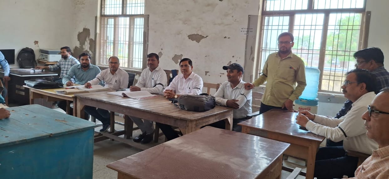 Chakbandi workers protested by wearing black bands