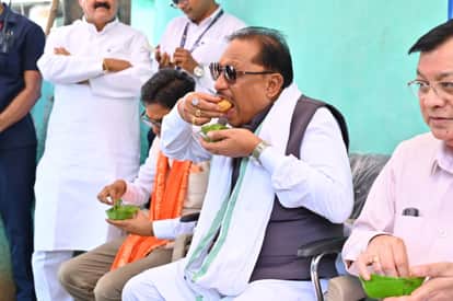 CM Conducts Griha Pravesh for Beneficiary Dharam Singh Tastes Golgappas at Lakhpati Didi Manju Yadav