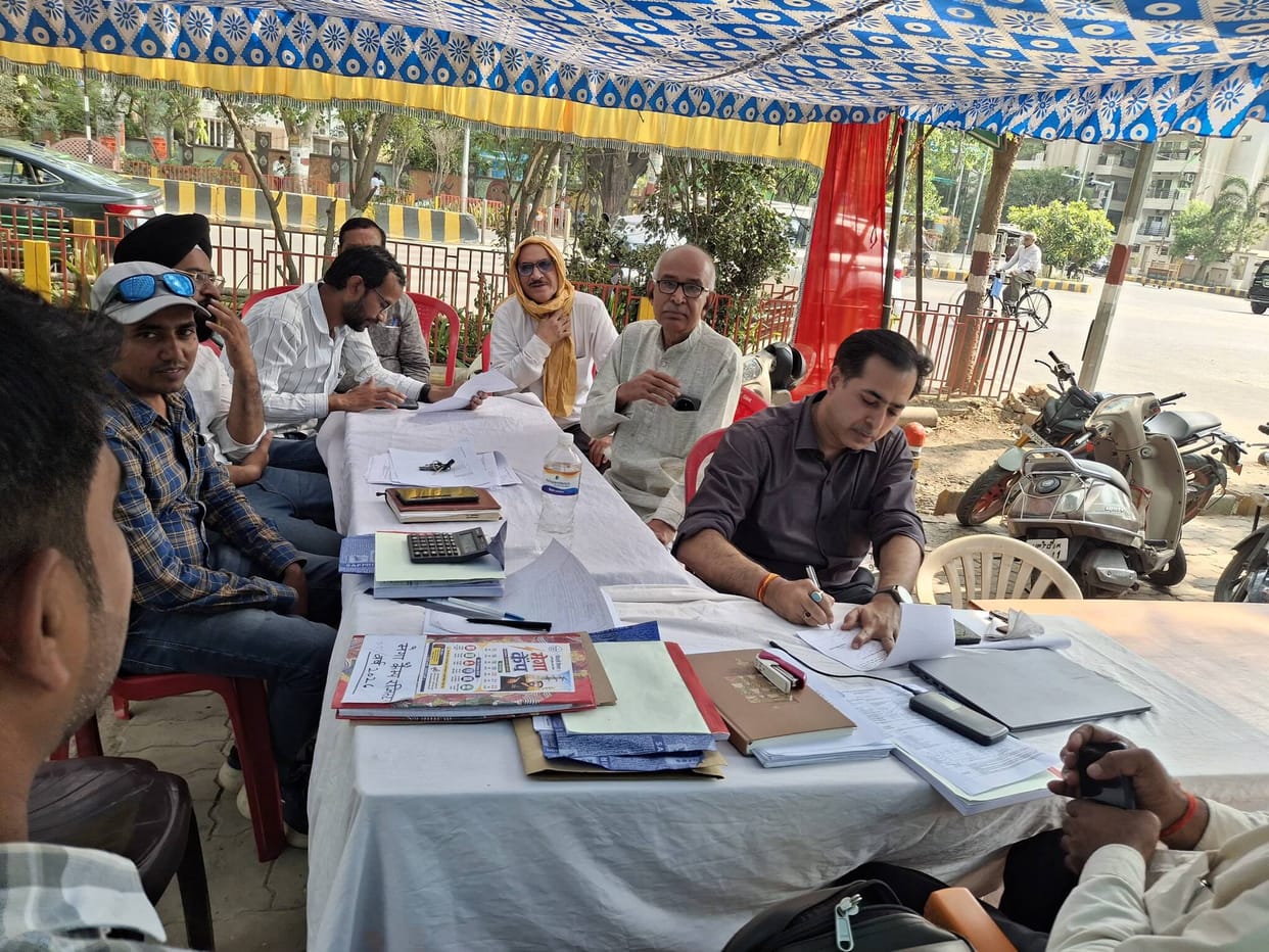 Electricity department came into the field to solve public problems