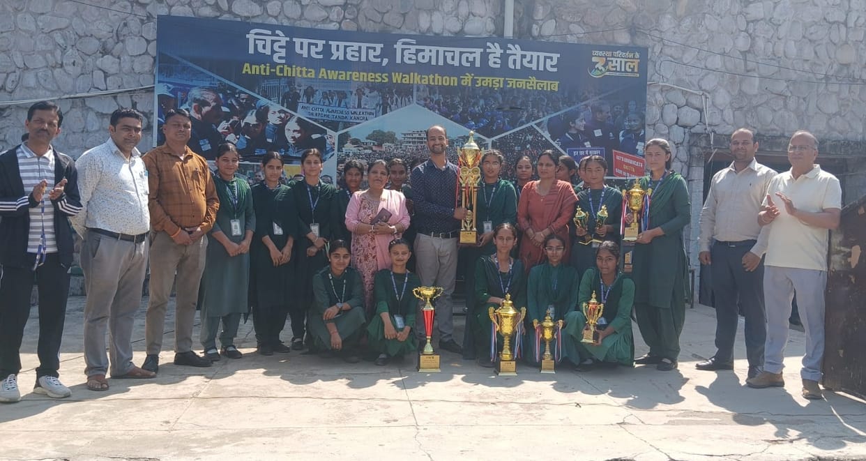 Winning trainees were honored at Shahpur ITI.