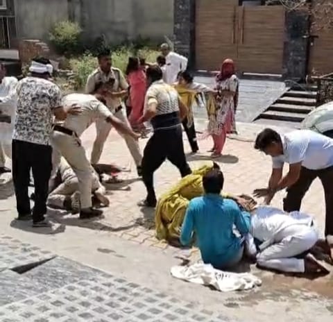 In-laws' fight between maternal and in-laws