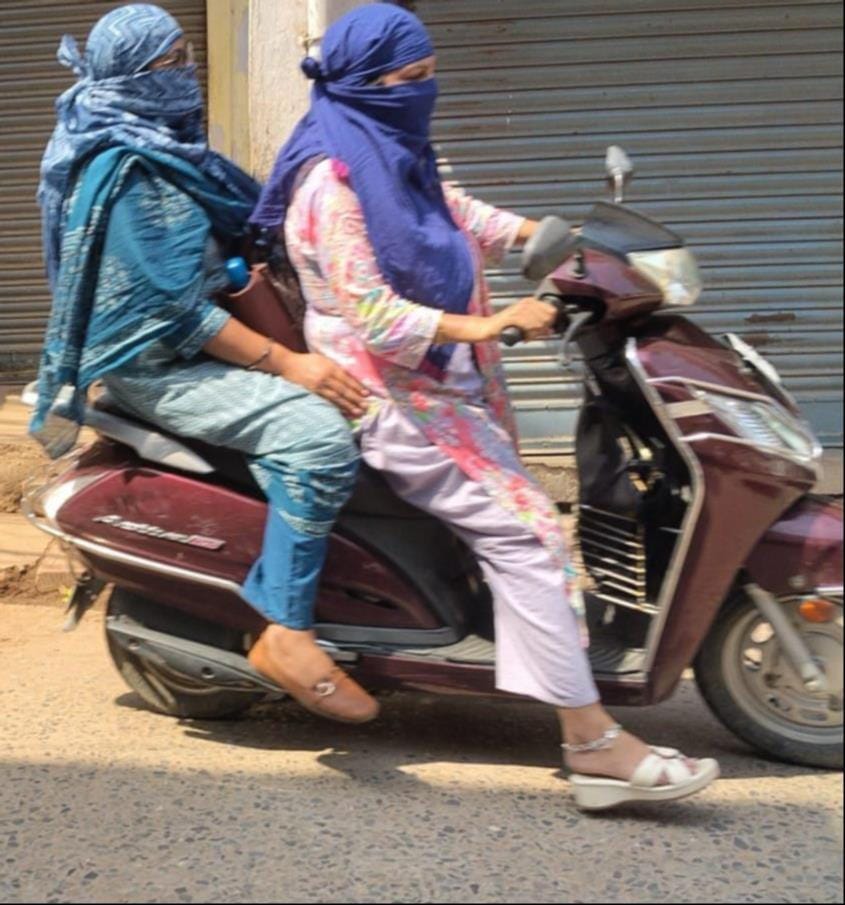 Temperature Hits 41 Degrees; People Left Miserable by the Heat
