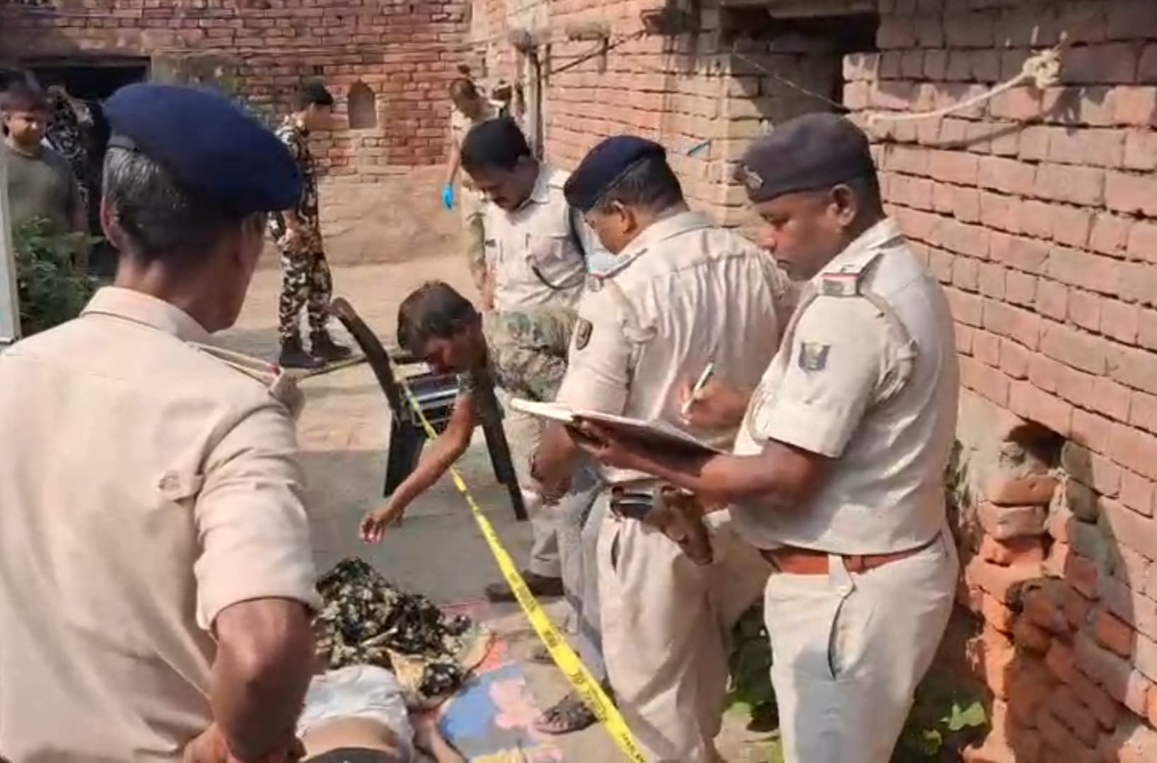 जांच में जुटी पुलिस