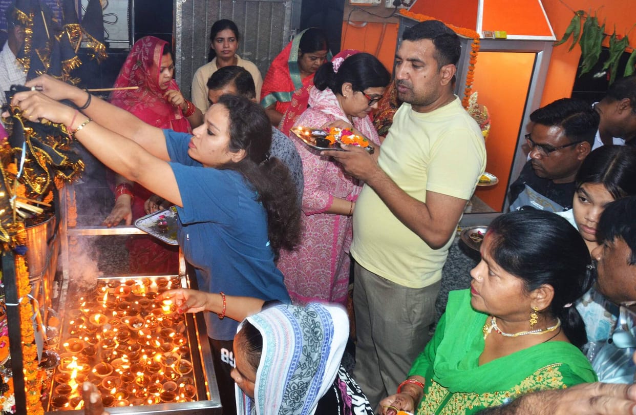 Devotees Celebrate Shani Dev's Birth Anniversary with Enthusiasm; Community Feast Organized