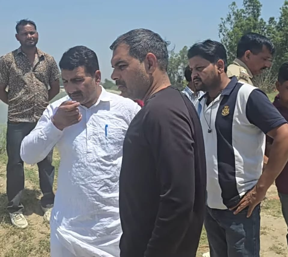 Body of elderly woman found in Western Yamuna Canal