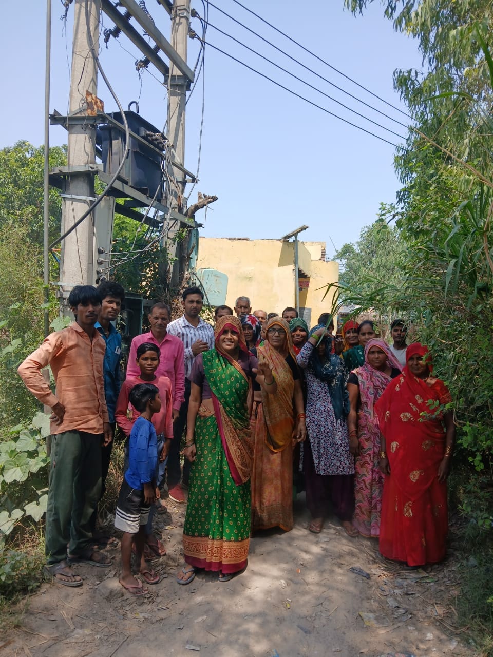 The transformer blew on May 2nd and was not replaced on May 16th.