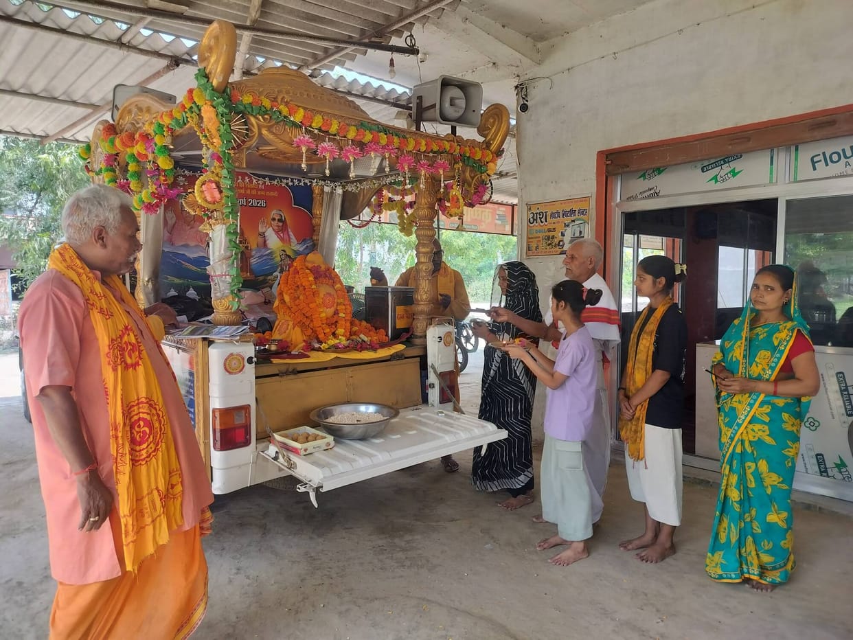 Akhand Jyoti Kalash Rath Yatra was welcomed