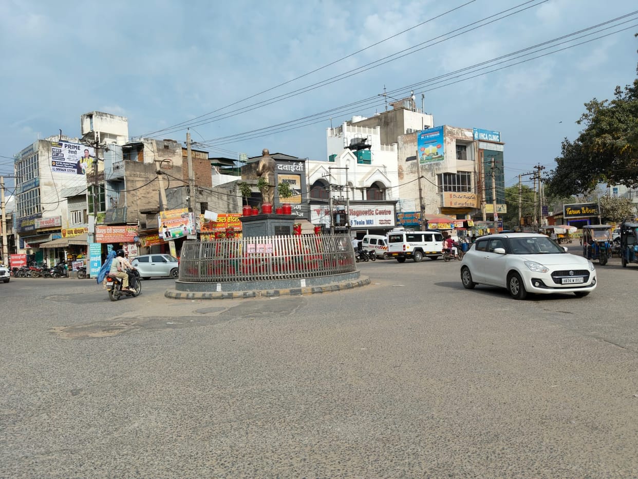 Heat and heatwave affect normal life, mercury crosses 42 degrees