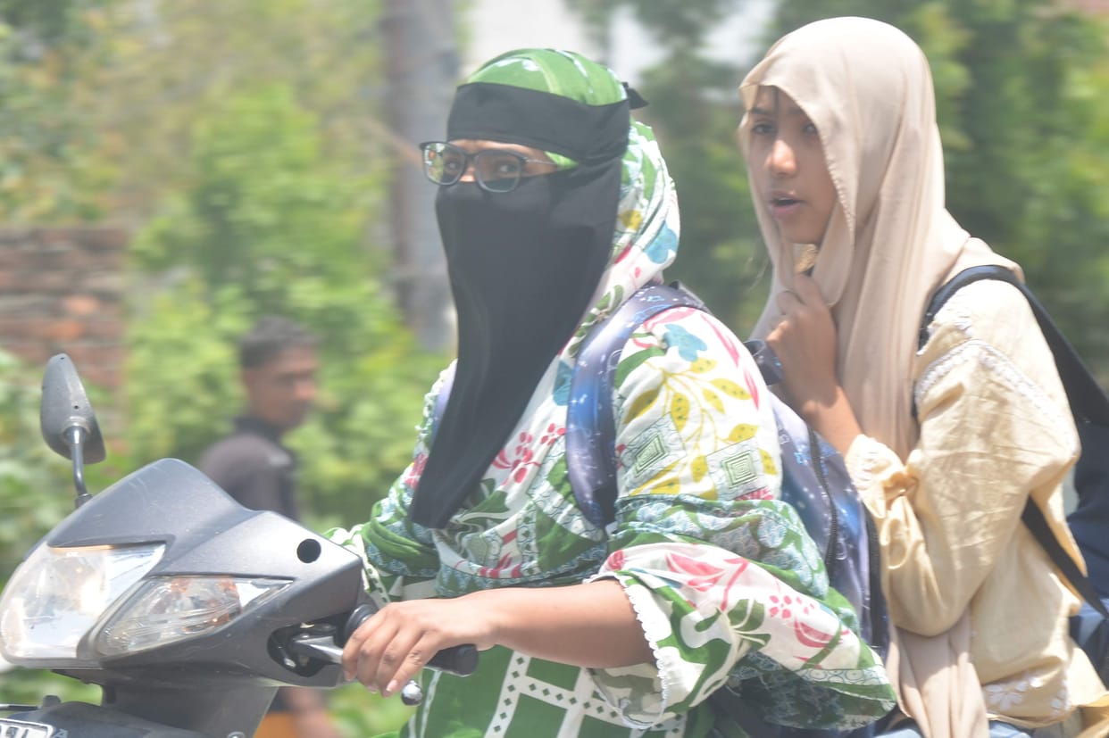 The scorching heat of the sun has left people miserable.